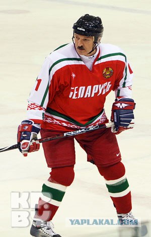 Путин на коньках