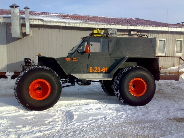 Редкий вездеход УАЗ Trekol или на что способны русские умельцы