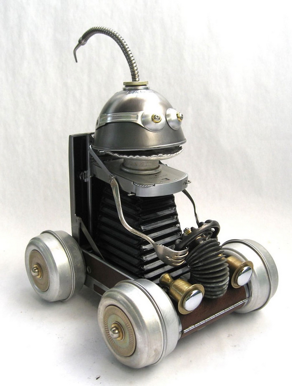 "Роботы" из подручных средств