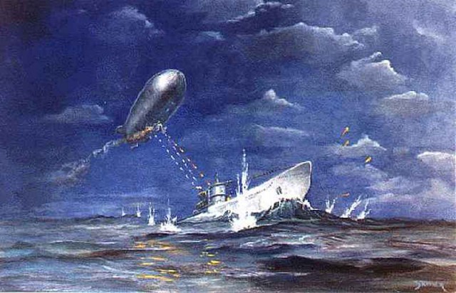 Ожесточенные сражения между авиацией и подводным флотом.