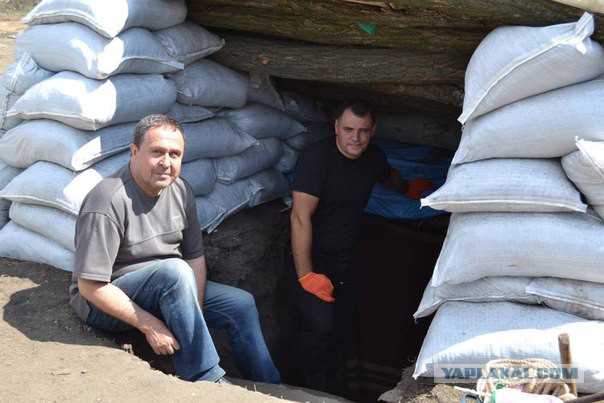 Украинцы копают окопы