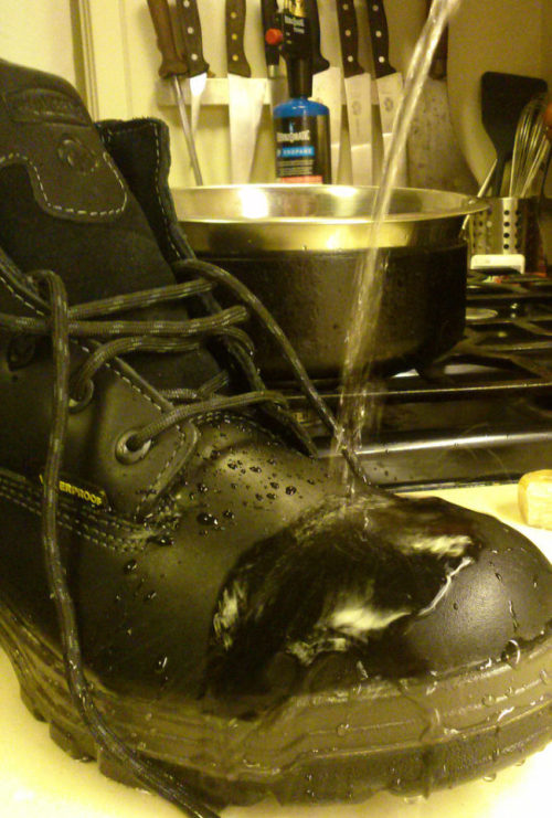 Как сделать ботинки реально водонепроницаемыми