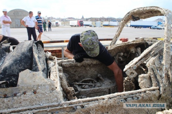 Поднят Ил-2 в Керченском проливе