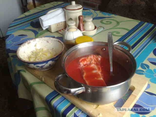 Грудинка в томатном соусе