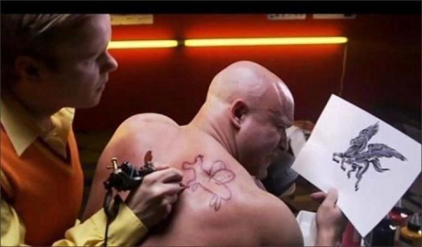 Perché si ricorre al tatuaggio? 3486029