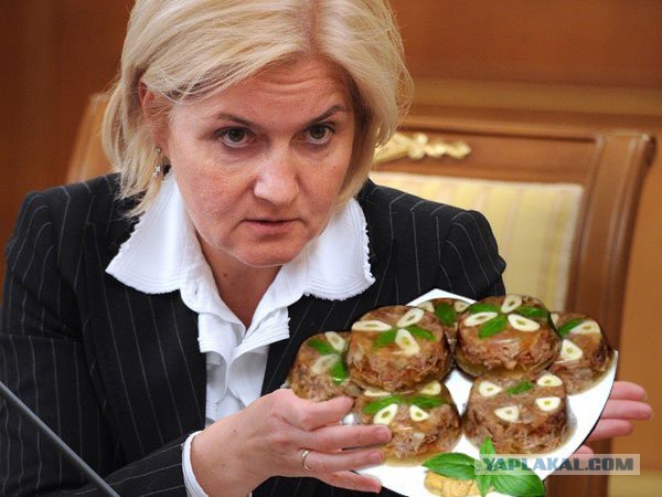 Голодец: Около пяти миллионов россиян получают минимальную зарплату