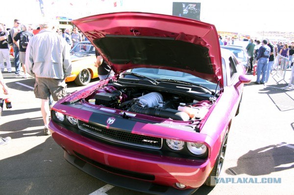 Юбилейный автомобильный аукцион Barrett-Jackson