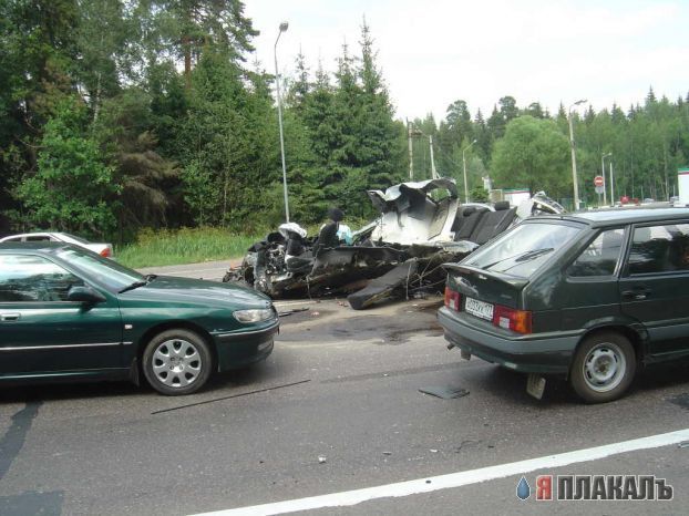 Жуткая авария на Минском шоссе (13 фото)