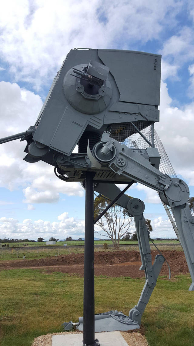 Самодельный шагоход AT-ST своими руками