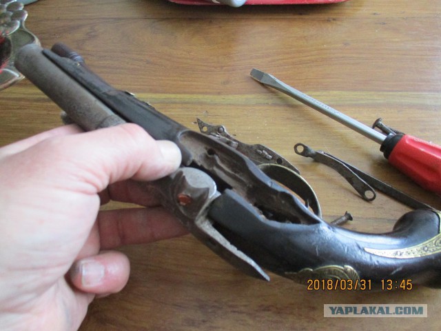 Чистка старого капсульного пистолета