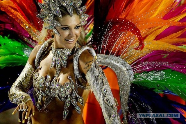 Карнавал в Перми: почти что Рио-де-Жанейро