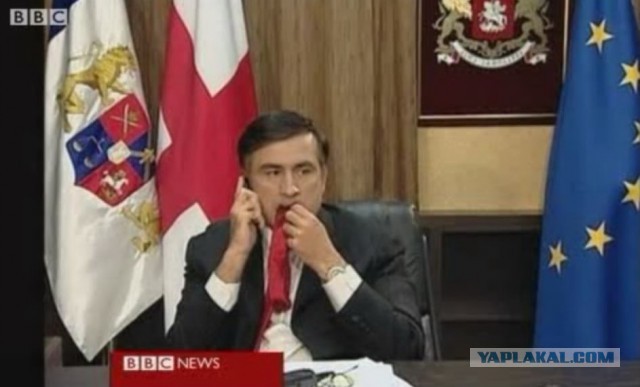 Саакашвили: Россия нас бомбила....