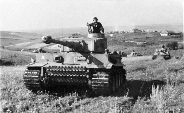 2.SS-Panzer Division "Das Reiсh" в хуторе Яхонтов под Белгородом: 5 июля 1943 г, 6 часов утра
