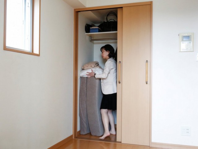 Хоть шаром покати: до боли пустые квартиры японских минималистов