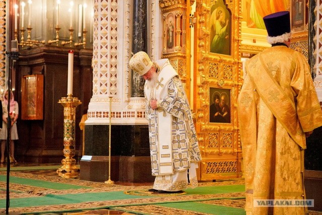 Гулянка РПЦ. ДР директора Свечного заводика