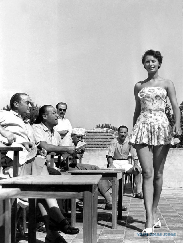 15-летняя Софи Лорен на конкурсе Мисс Италия '1950