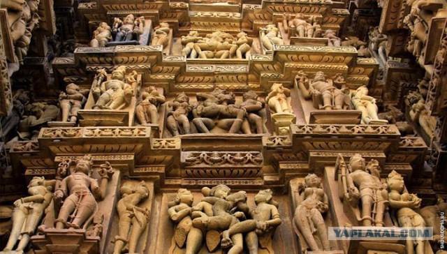 10 самых откровенных скульптур мира