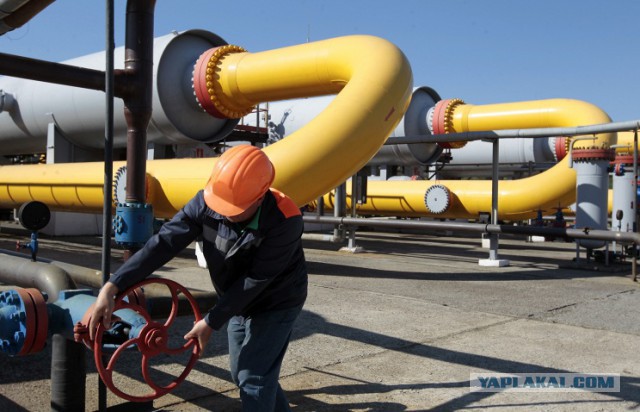 Украина "потребовала от Газпрома" 1 млрд кубометр