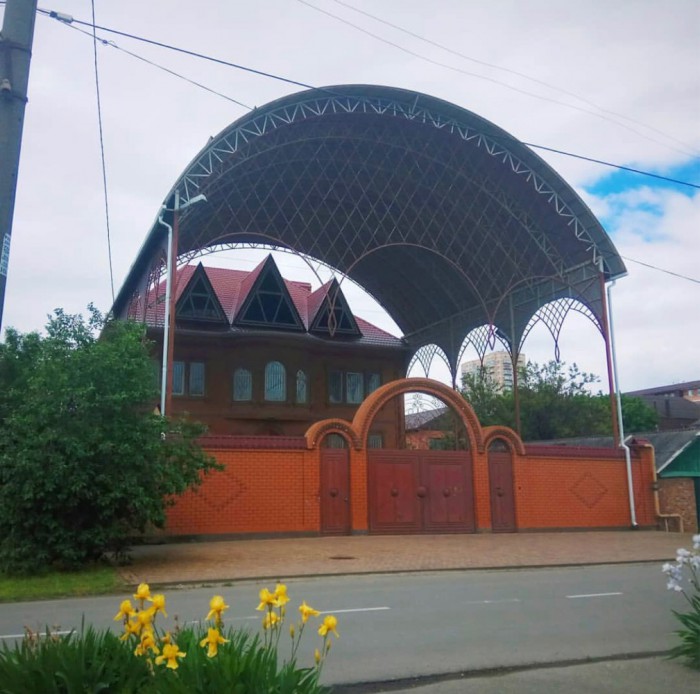 Фантастическая архитектура частных домов Краснодара