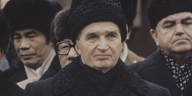 Организаторов убийства Чаушеску судят в Румынии за преступления против человечности.