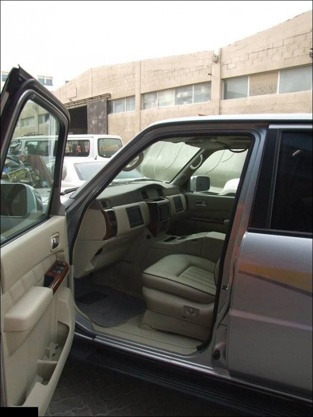 Арабский Nissan Patrol