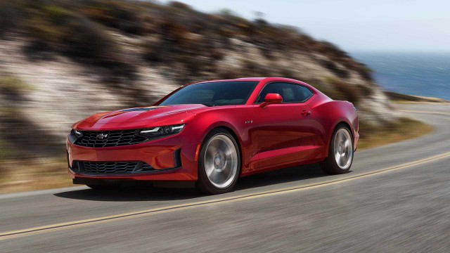 Chevrolet показал обновлённый спорткар Camaro