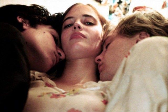 Топ-12 самых скандальных эротических сцен в истории кинематографа