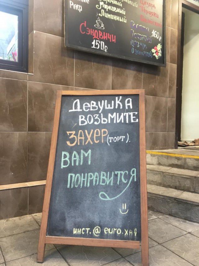 12215321.jpg