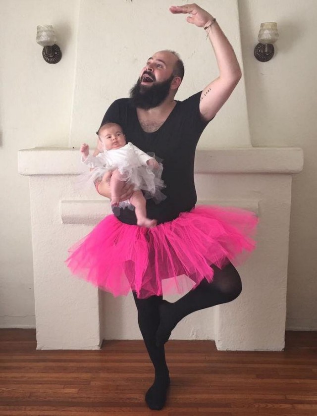 Доброты пост: Папа, который делает прекрасные фотографии со своей маленькой дочкой