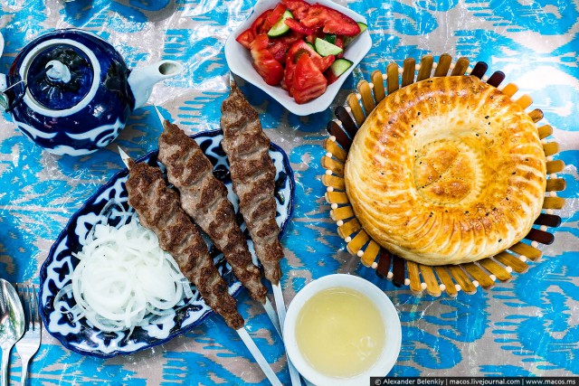 Пятьдесят оттенков плова. Что реально едят в Узбекистане