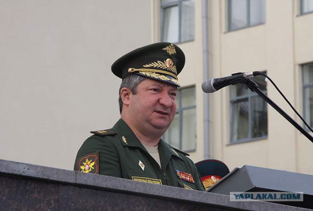 Замначальника Генштаба ВС РФ генерал-полковник Халил Арсланов обвинён в хищении более 2 млрд рублей на госзакупках