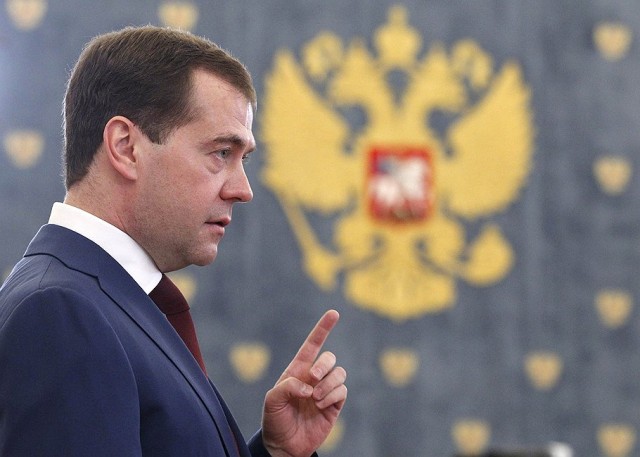 Медведев запретил посуточную аренду квартир