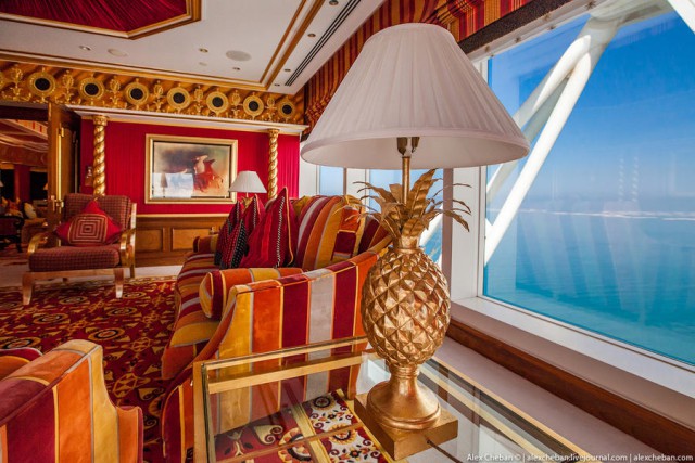 Самый дорогой номер в 7*-м отеле Burj Al Arab