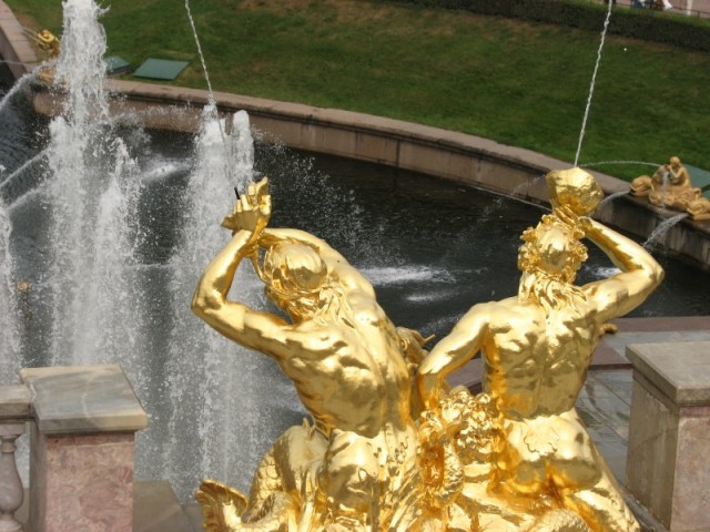 Парки и фонтаны Петергофа