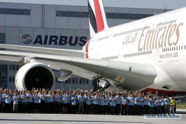 Airbus A380 снаружи и внутри