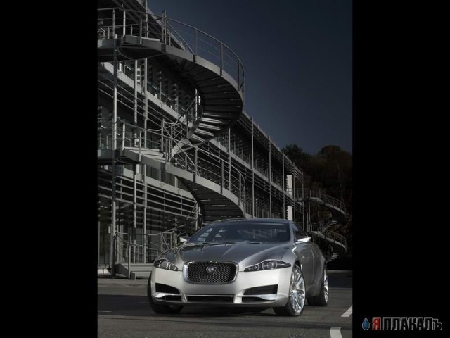 Новый Jaguar C Xf