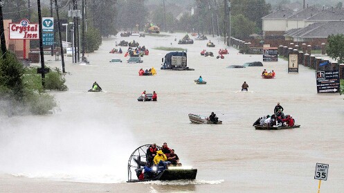 В Техасе объявили экстренную эвакуацию после прорыва дамбы