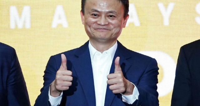 Основатель Alibaba Джек Ма ответил на жалобы про жёсткие условия труда в Китае. Он считает нужно работать 6 дней по 12 часов