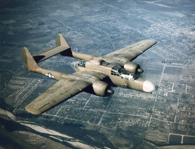 Northrop P-61 Black Widow: первый американский специализированный ночной истребитель