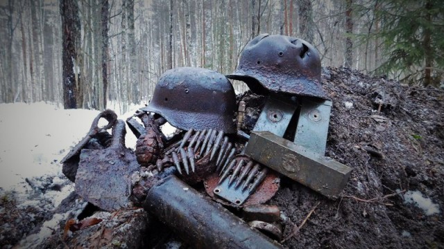 Раскопки артиллерийского немецкого блиндажа. Зимний коп
