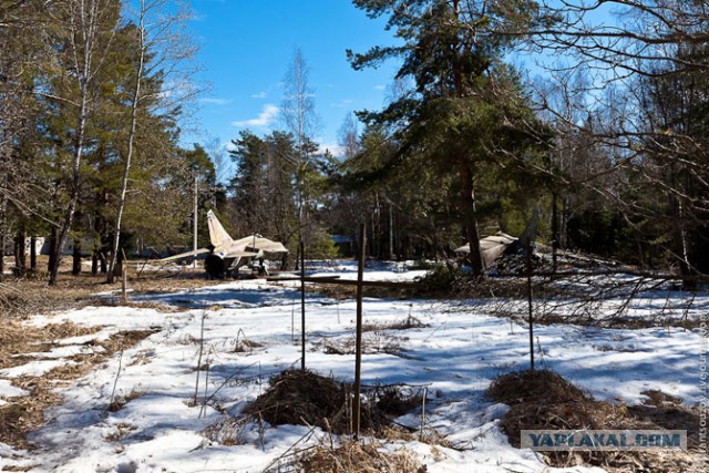 Брошенная военная техника под Москвой