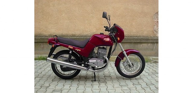 "Старушка": история легендарного мотоцикла Jawa