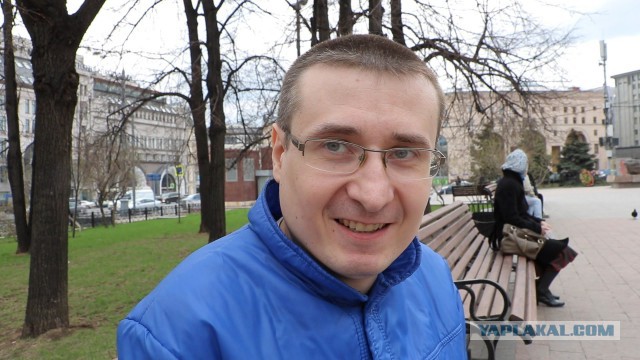 Названо имя попросившего на Украине убежища "известного писателя"
