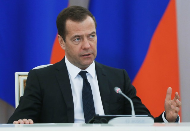 Медведев представил Мутко кабмину его звёздной фразой на английском