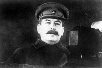 Правнук Сталина назвал «дегенератами» оправдавших репрессии россиян