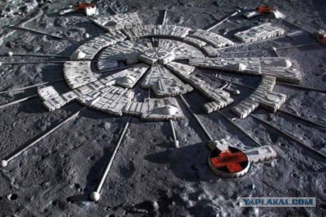 Российские космонавты отправятся с двухнедельной миссией на Луну после 2030 года 