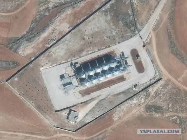 Спутниковые фотографии авиабазы Хмеймим