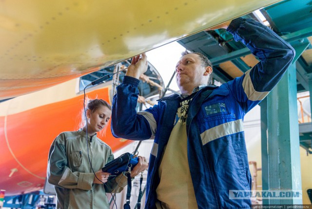 Производство самолетов Sukhoi Superjet 100