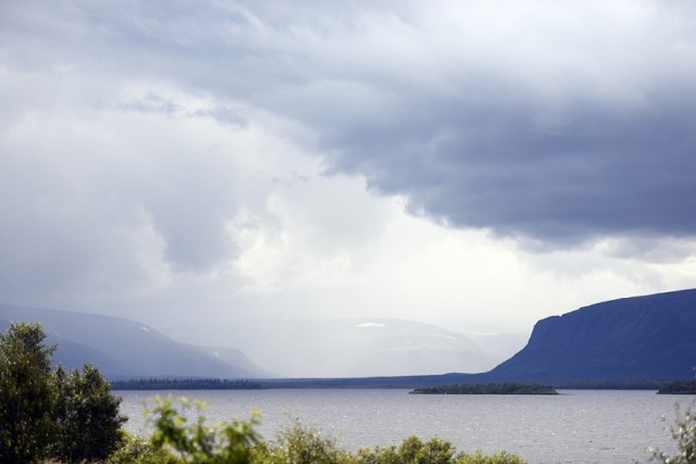 Озеро Ловозеро
