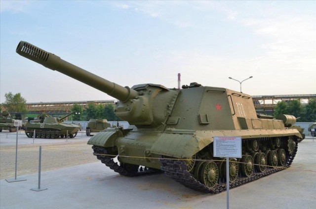Один из лучших танковых музеев России